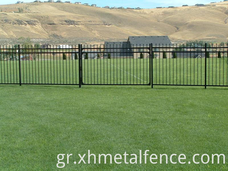 Powder Coated Spear Top Picket Fence